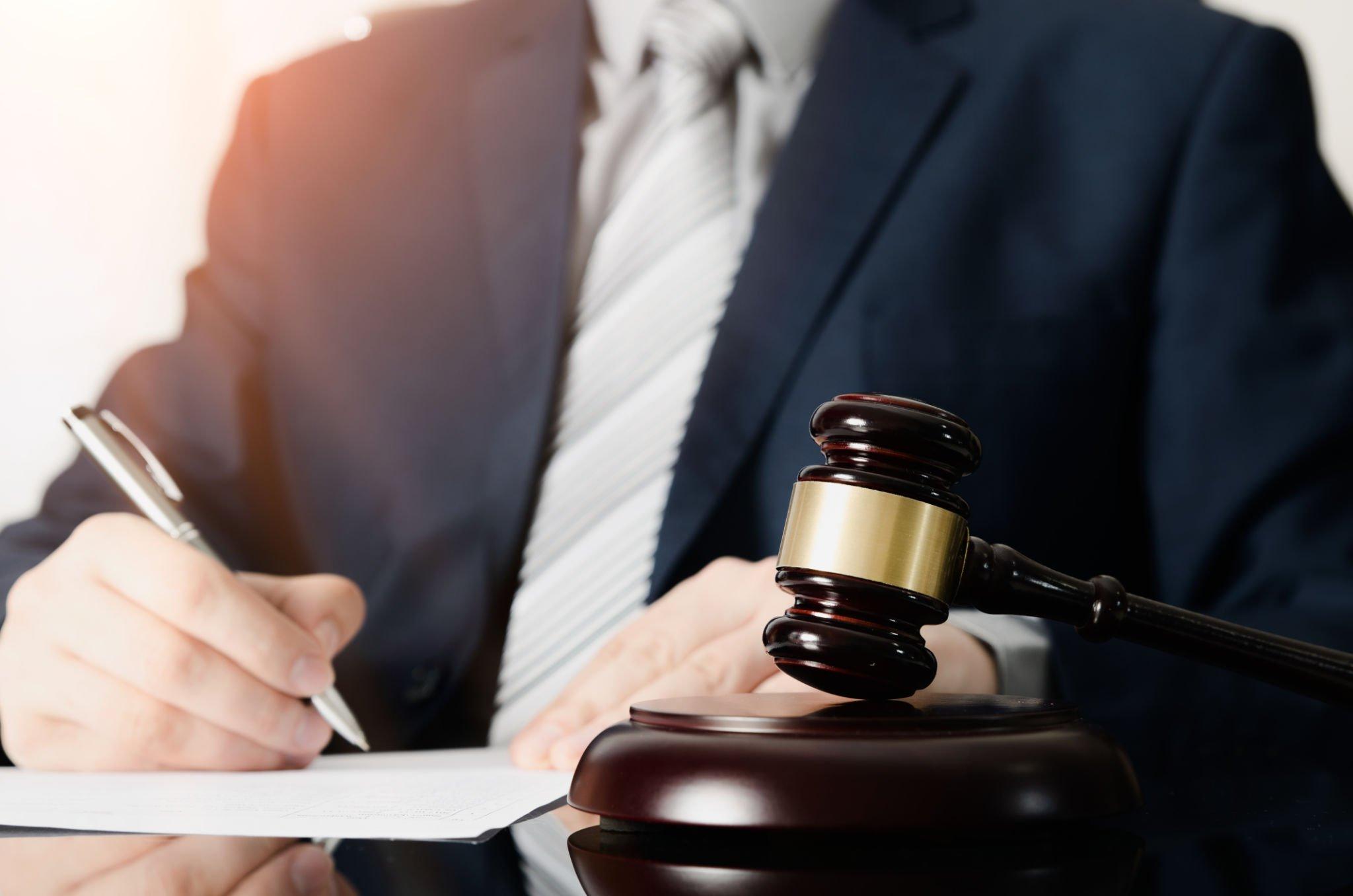 Consider These Tips to Find the Best Criminal Defense Lawyer